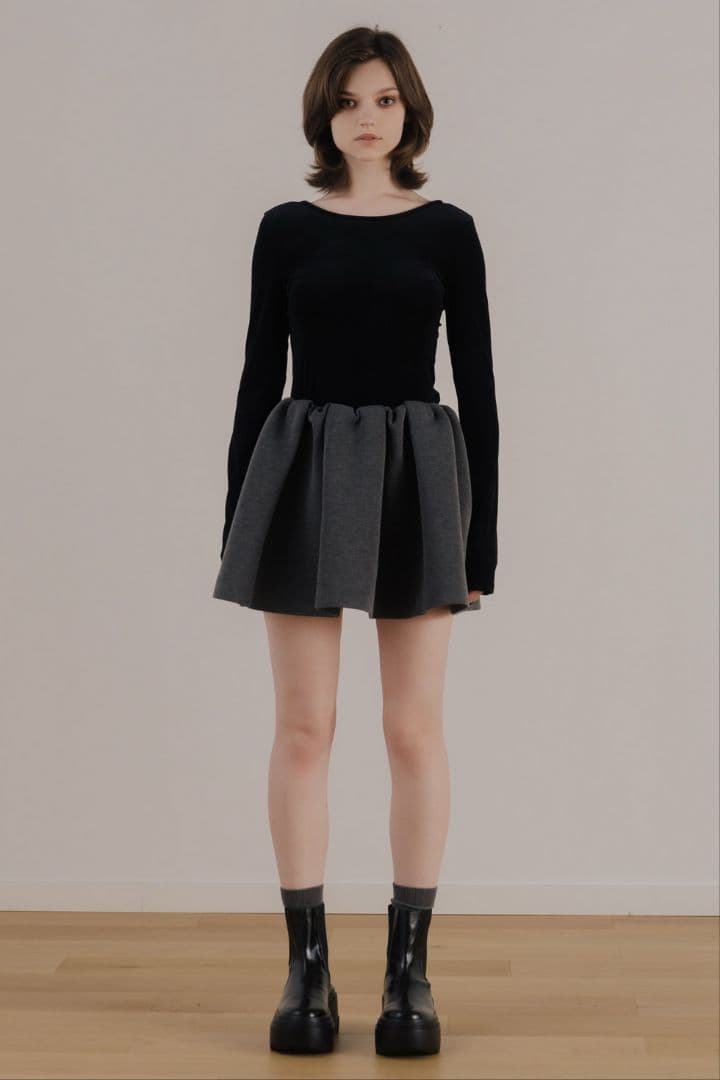 THE TOE Alster Skirt gray Mサイズ
