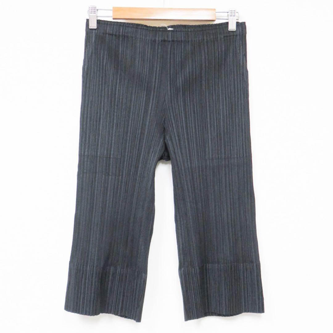 ミ*ャ様 プリーツプリーズ　イッセイミヤケ　ハーフパンツ①
