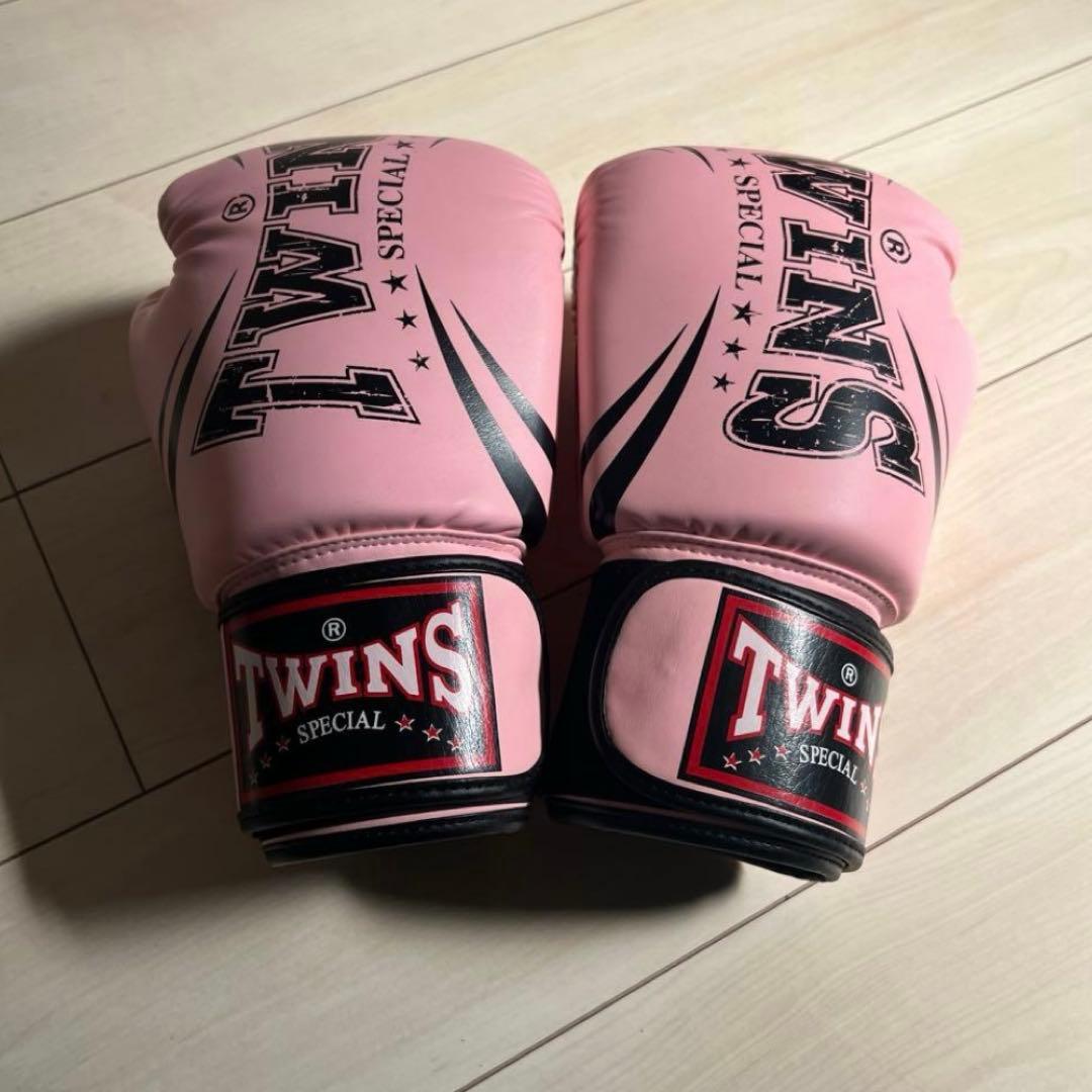 【新品未使用】 TWINS★★★SPECIAL★・ンク ボクシング グローブ