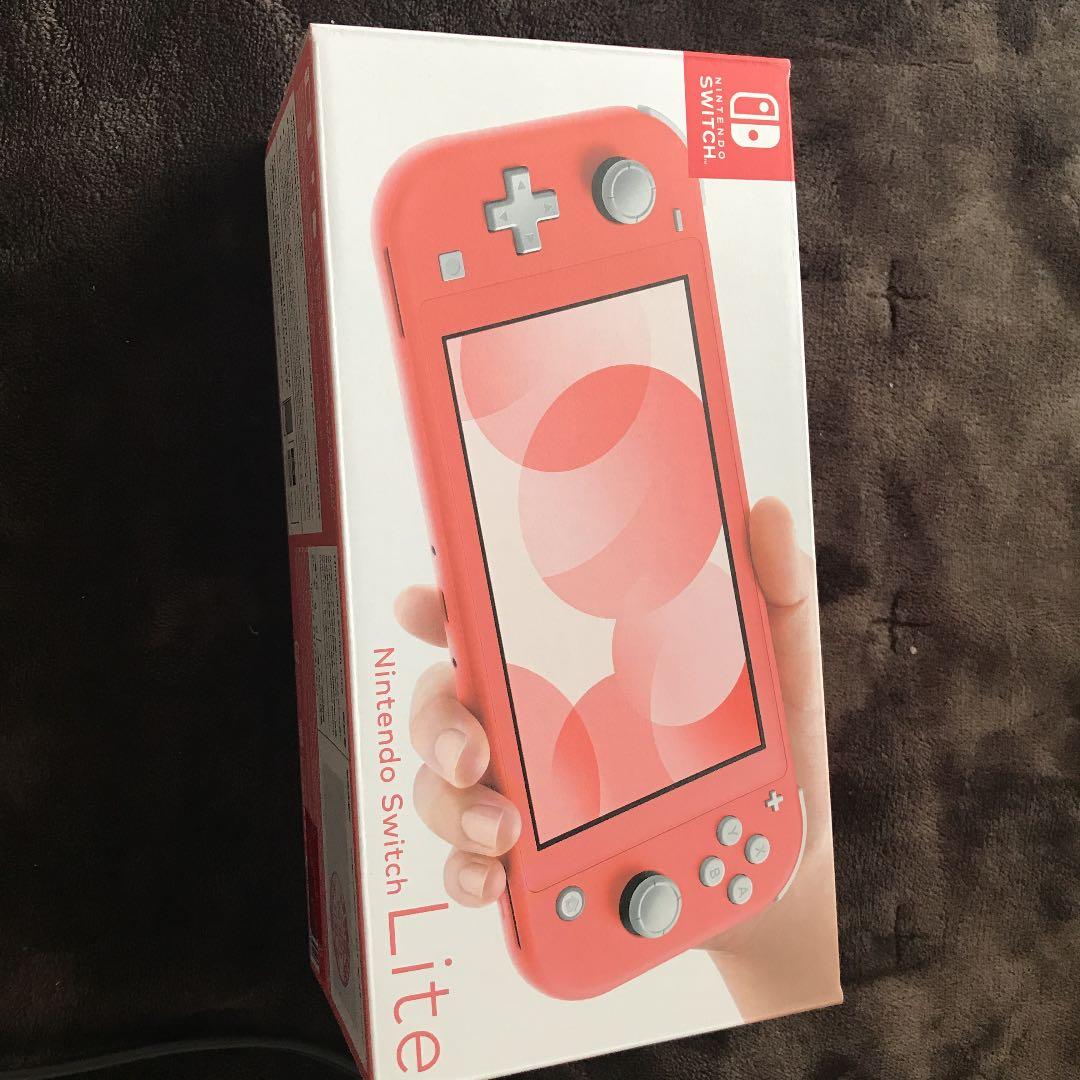 Nintendo SWITCH LITE コーラルピンク