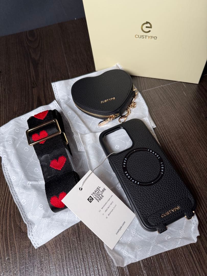 【新品未使用】CUSTYPE iPhone16Proカバー