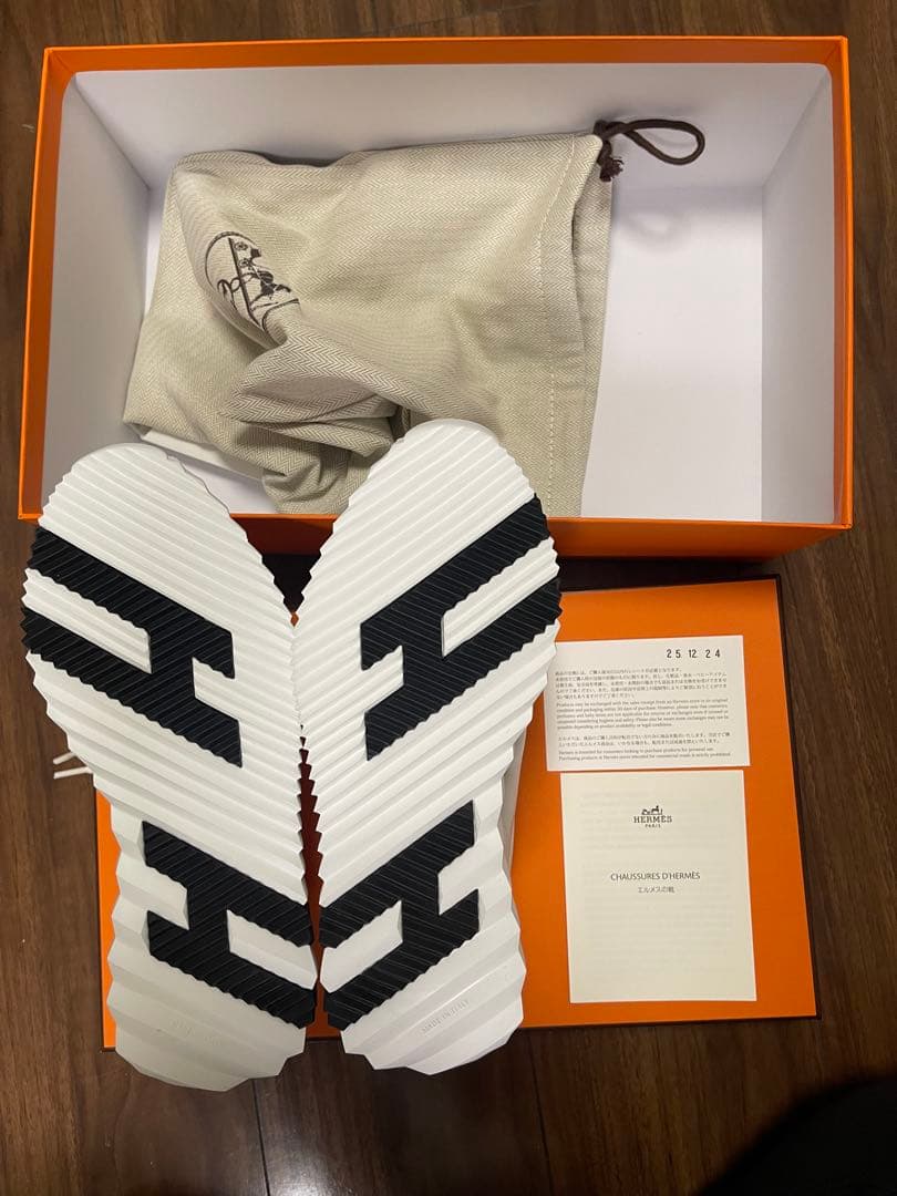 【現行品】HERMES 新品未使用バウンシング　スニーカー　オフホワイト　白37