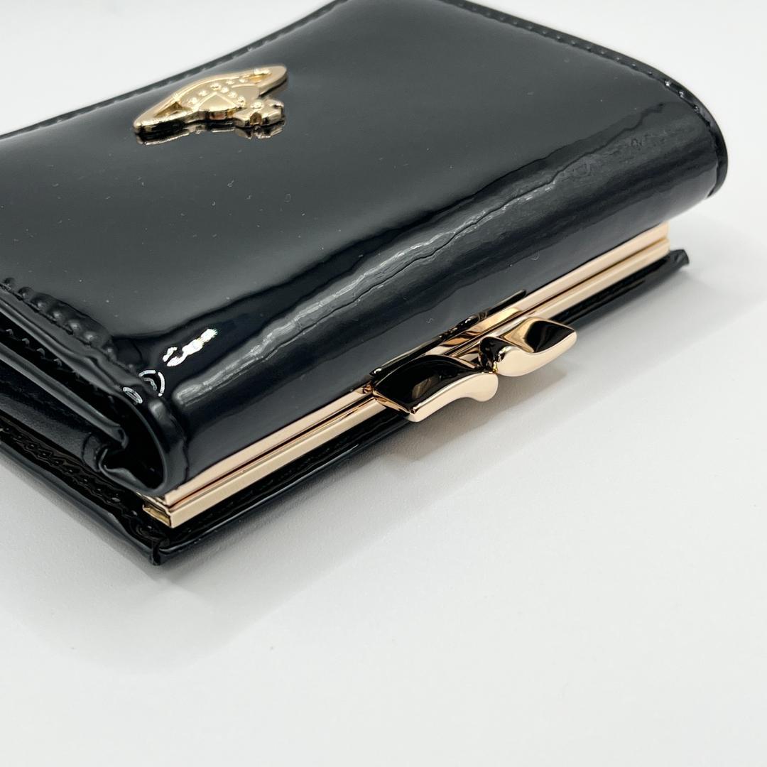 未使用 Vivienne Westwood 特価 がま口 折財布 黒 エナメル