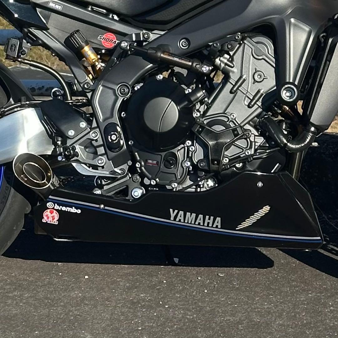 才谷屋MT-09/XSR900アンダーカウル