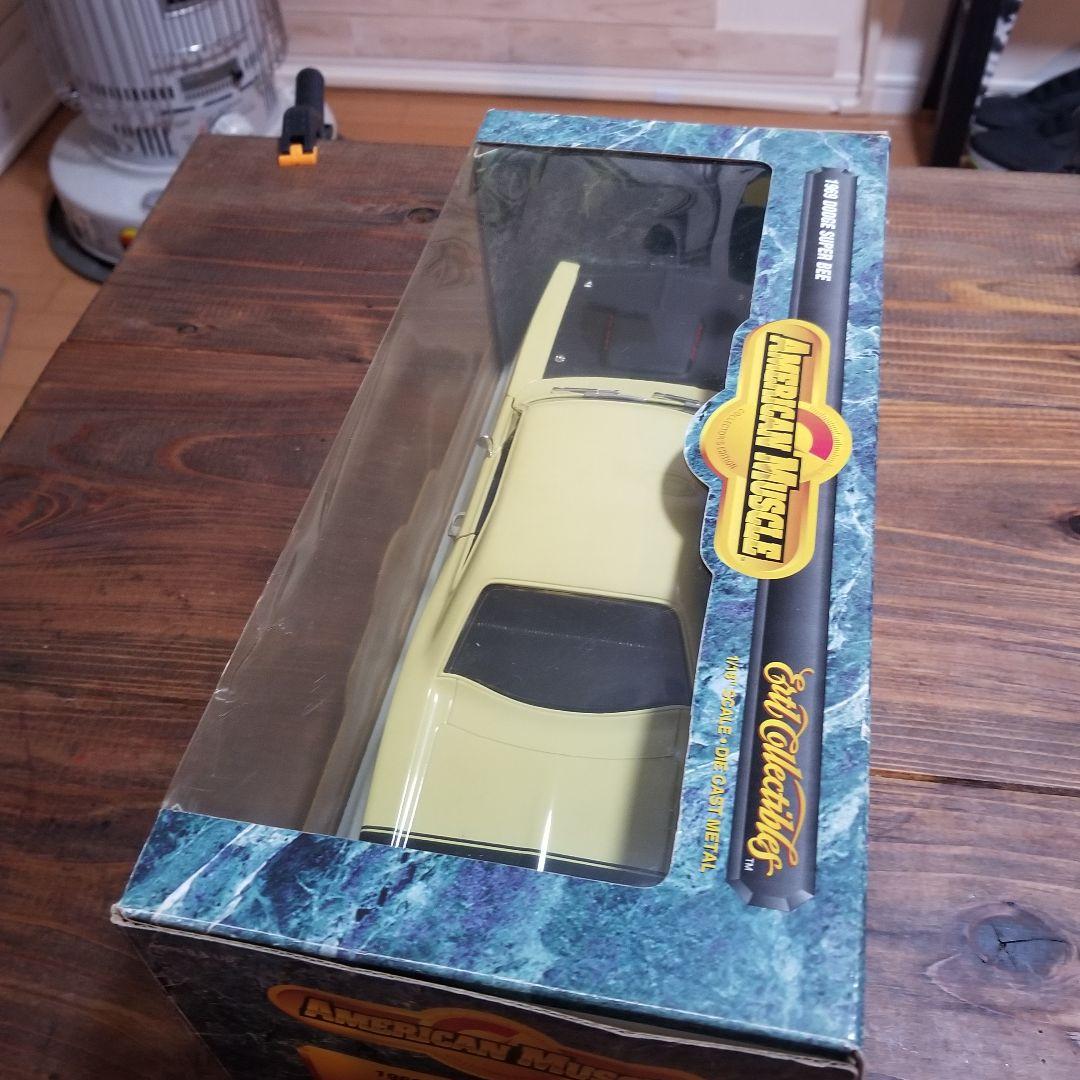 美品　絶版　Ertl　アーテル　69 Dodge　ダッジ スーパービー 1/18