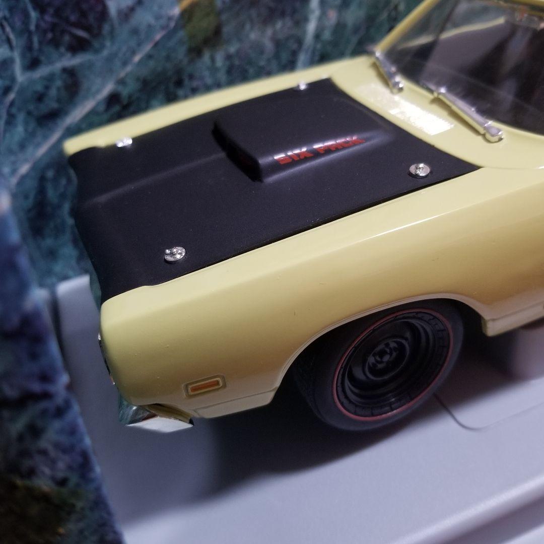 美品　絶版　Ertl　アーテル　69 Dodge　ダッジ スーパービー 1/18