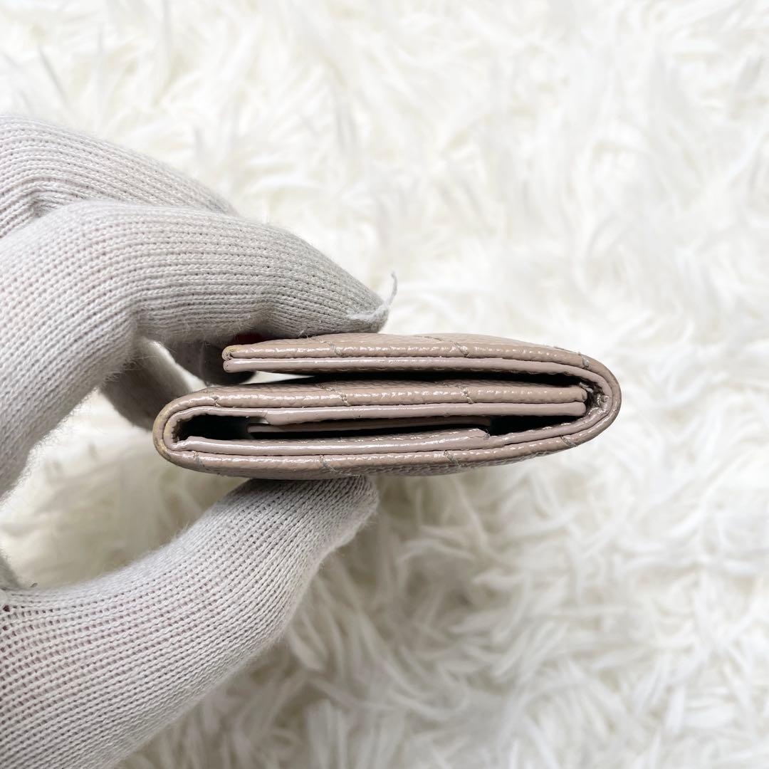 【大人気】サンローランパリ キーケース カサンドラ キャビアスキン ベージュ