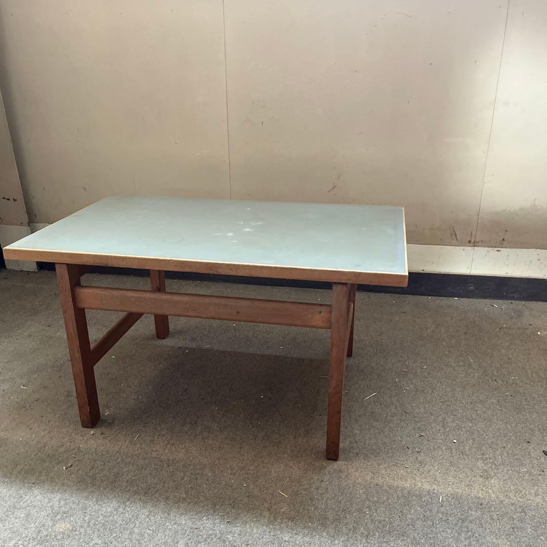 Hans J Wegner getama サイドテーブル リノリウム