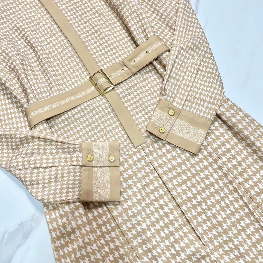 未使用級✨グレースコンチネンタル ハウンドトゥースプリントワンピース 近年