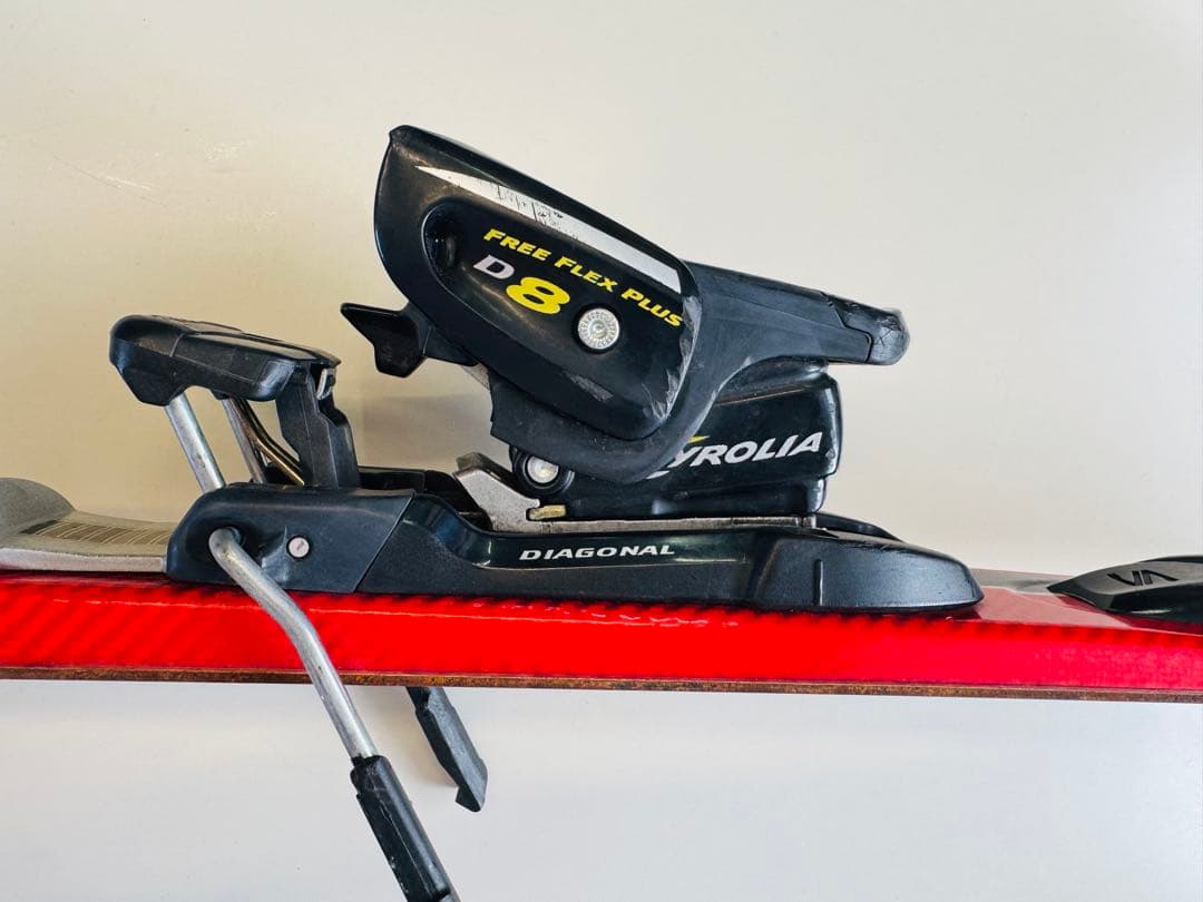 SALOMON SuprAxe Équipe 2V スキー板 (170 cm)