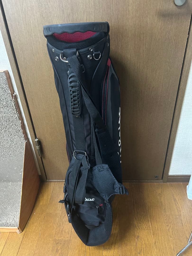 美品Titleist ゴルフバッグ スタンド付き 黒