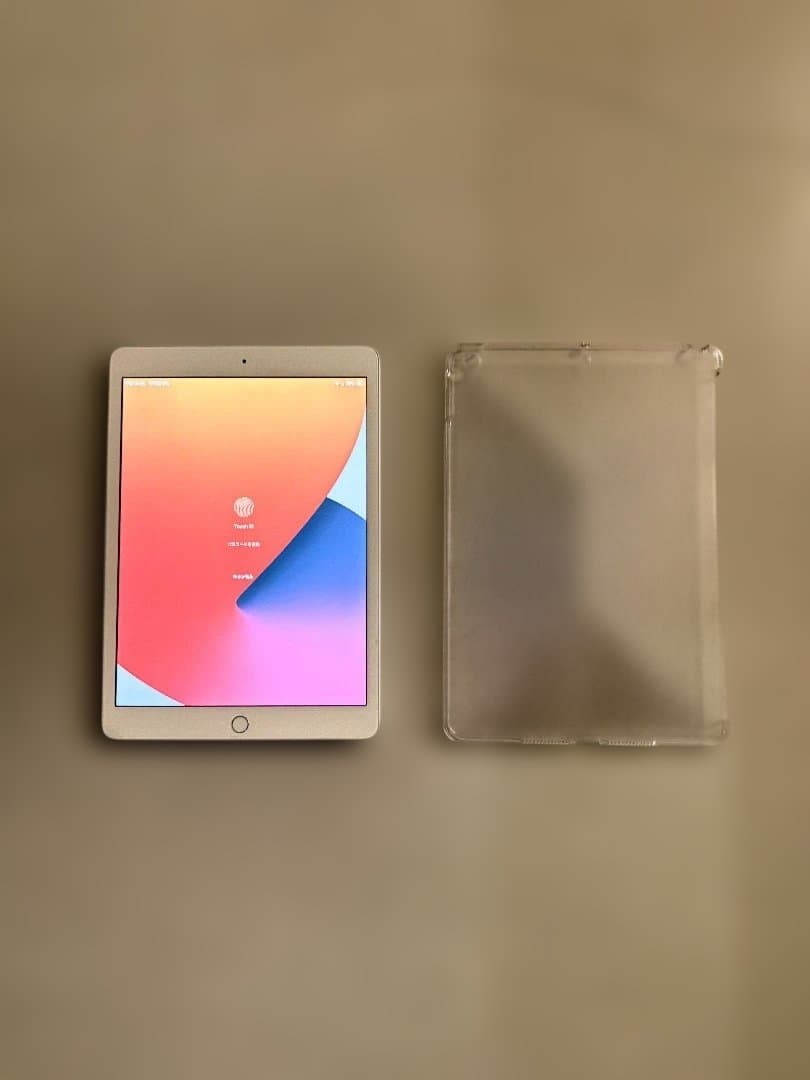 バッテリー良好◎ iPad第8世代128GB/純正Keyboard/pencil