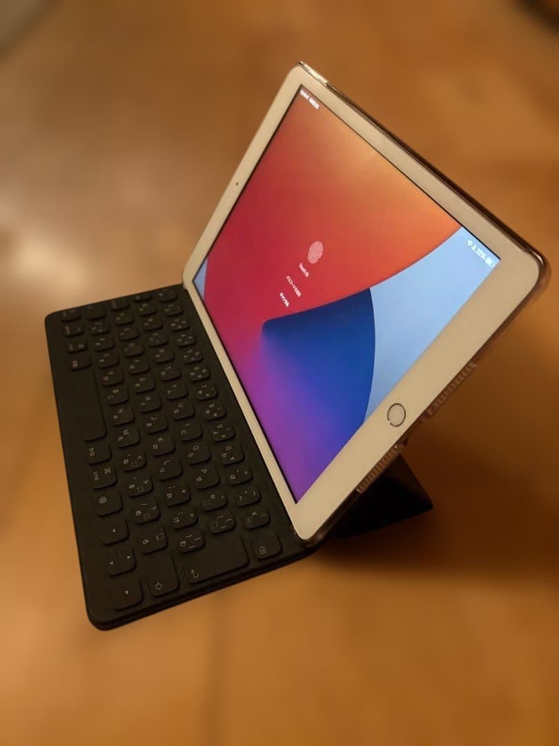 バッテリー良好◎ iPad第8世代128GB/純正Keyboard/pencil