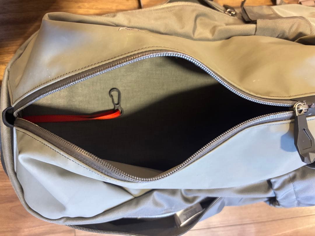 レア色！アークテリクス アロー22