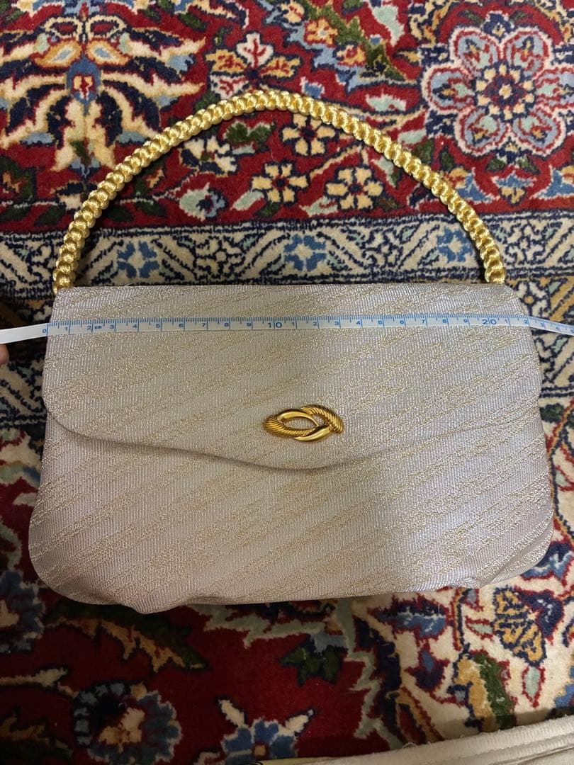 伊と忠 和装小物 バッグ　着物冠婚葬祭　ホワイト 白