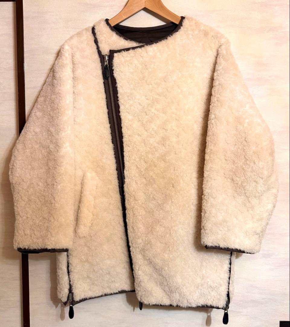 【試着のみ】CASA FLINE 再生ポリエステルリバーシブルコート