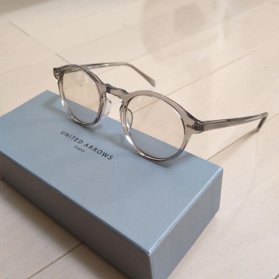 【k.m様予約】BEAUTY&YOUTHサングラス（LT.GRAY）