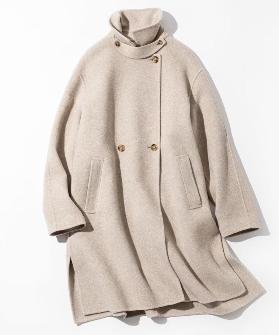 23区【滝沢眞規子さん着用】MANTECOPure リバーコート ¥64,900