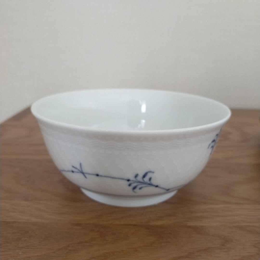 ロイヤルコペンハーゲン　ブルーパルメッテ　蓋つきボウル2客セット