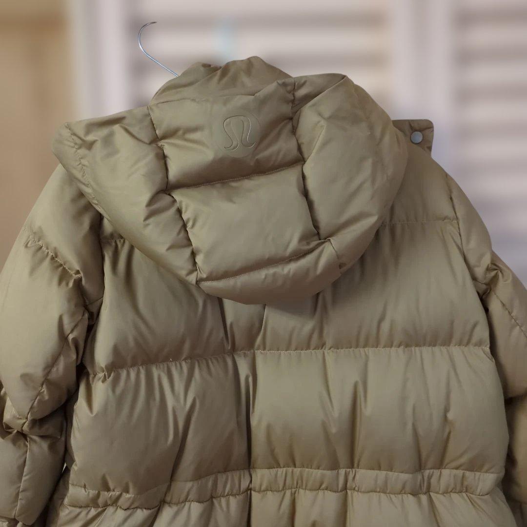 ルルレモンワンダーパフダウンコート サイズ4！