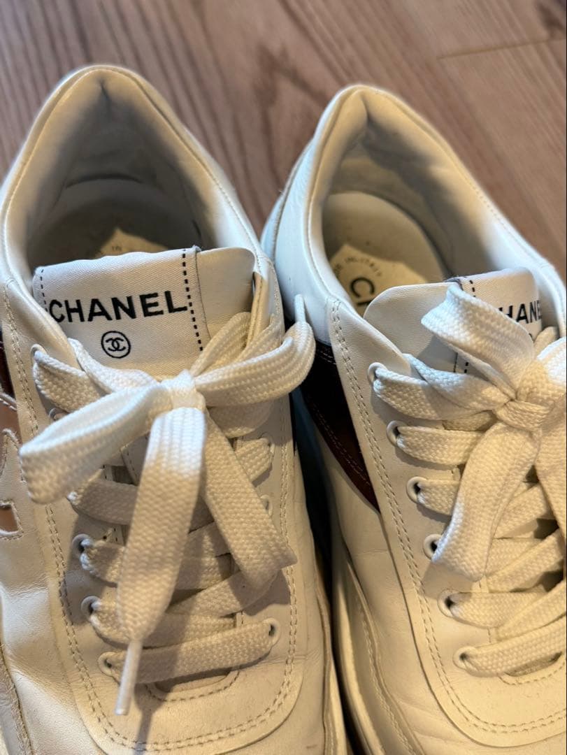 CHANEL レザー スニーカー CCロゴ ホワイト サイズ37