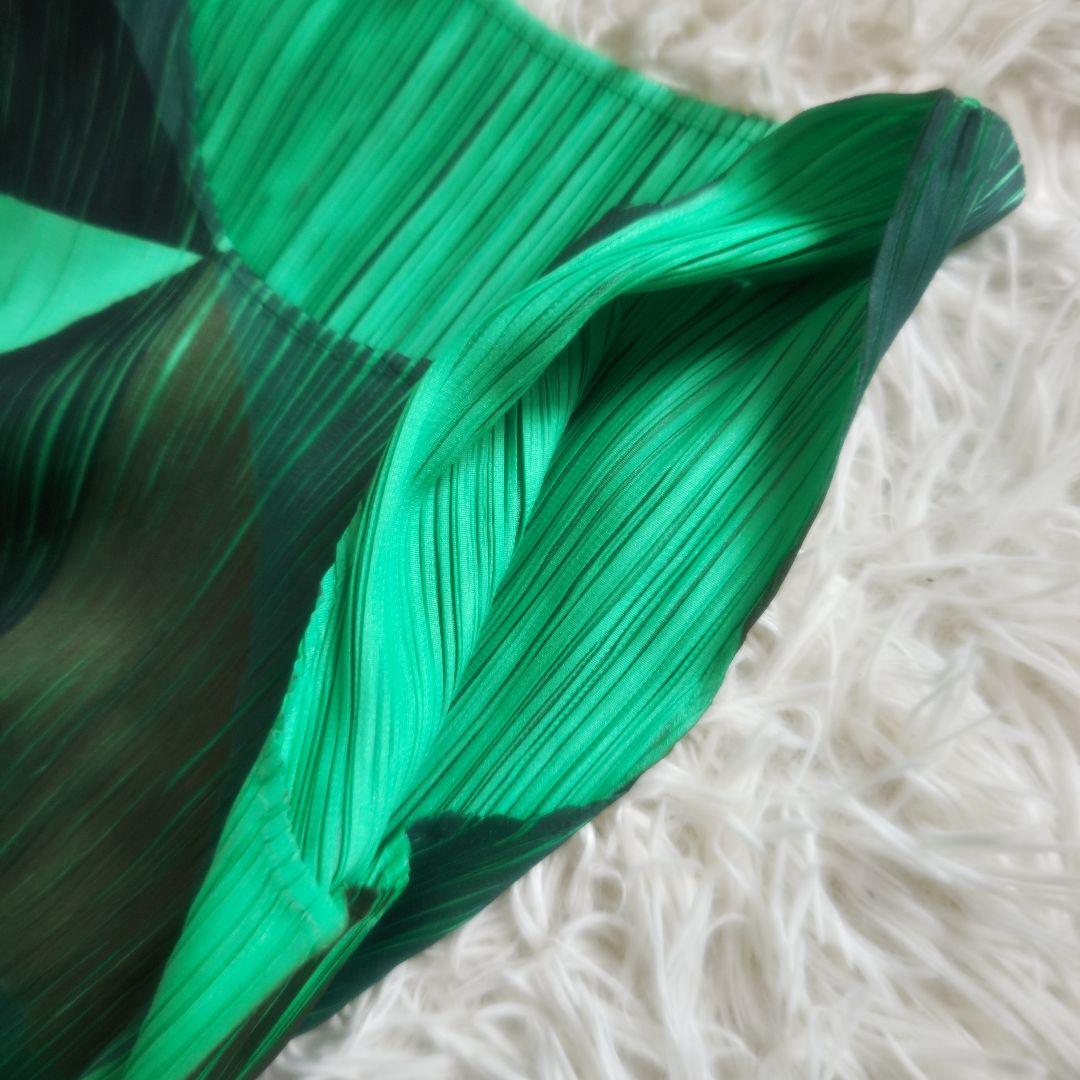 PLEATS PLEASE! プリーツノースリーブチュニック