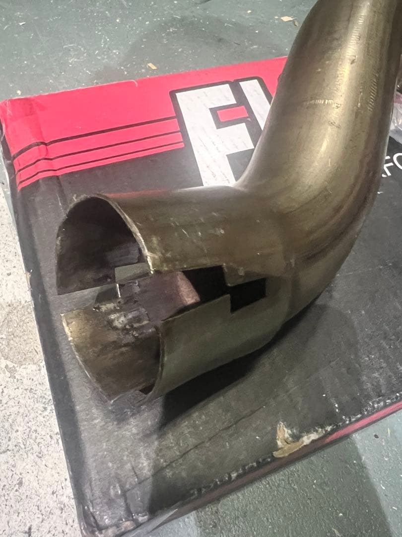 ラングラーJL用　フローマスター　マフラー　アメリカンサンダー　中古