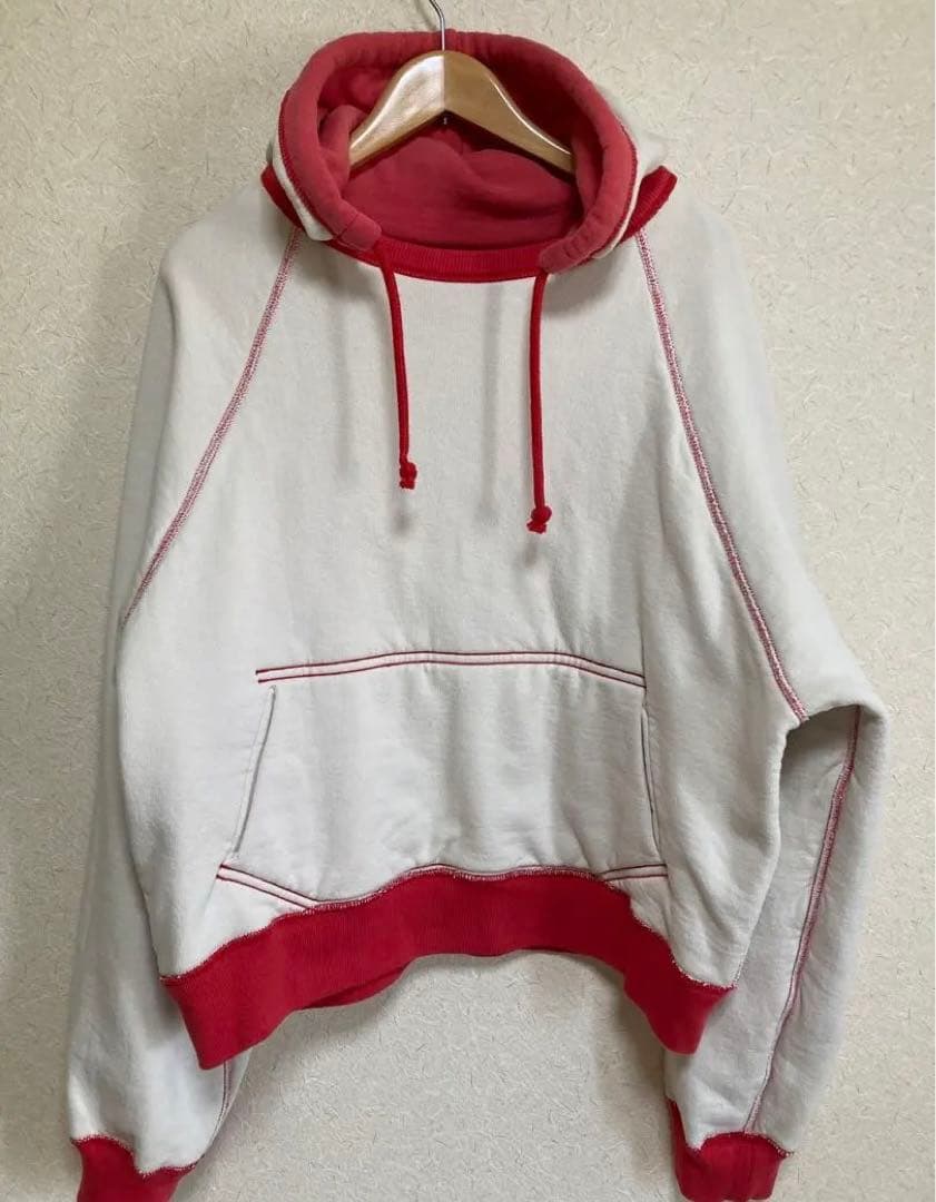 FUMIKA_UCHIDA/2-TONE PULLOVER HOODIE　レッド