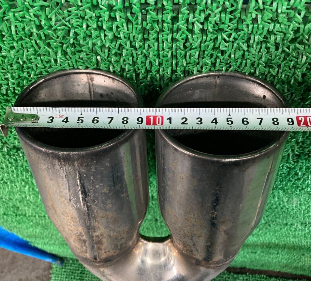 azr60 ４本出し　マフラー　ノア　ヴォクシー　ZRR70 流用できるかも？