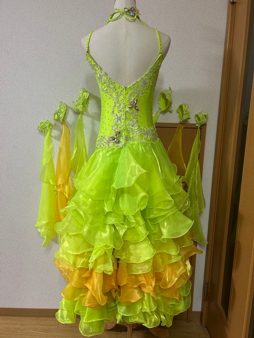 社交ダンス スタンダードドレス 蛍光イエロー・オレンジ 競技会