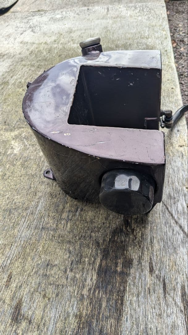 ハーレー用オイルタンク