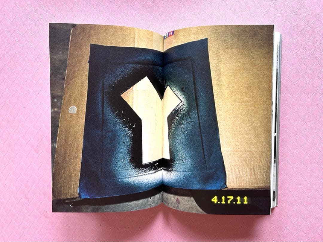 Ari Marcopoulos アリマルコポロス　写真集Fumes