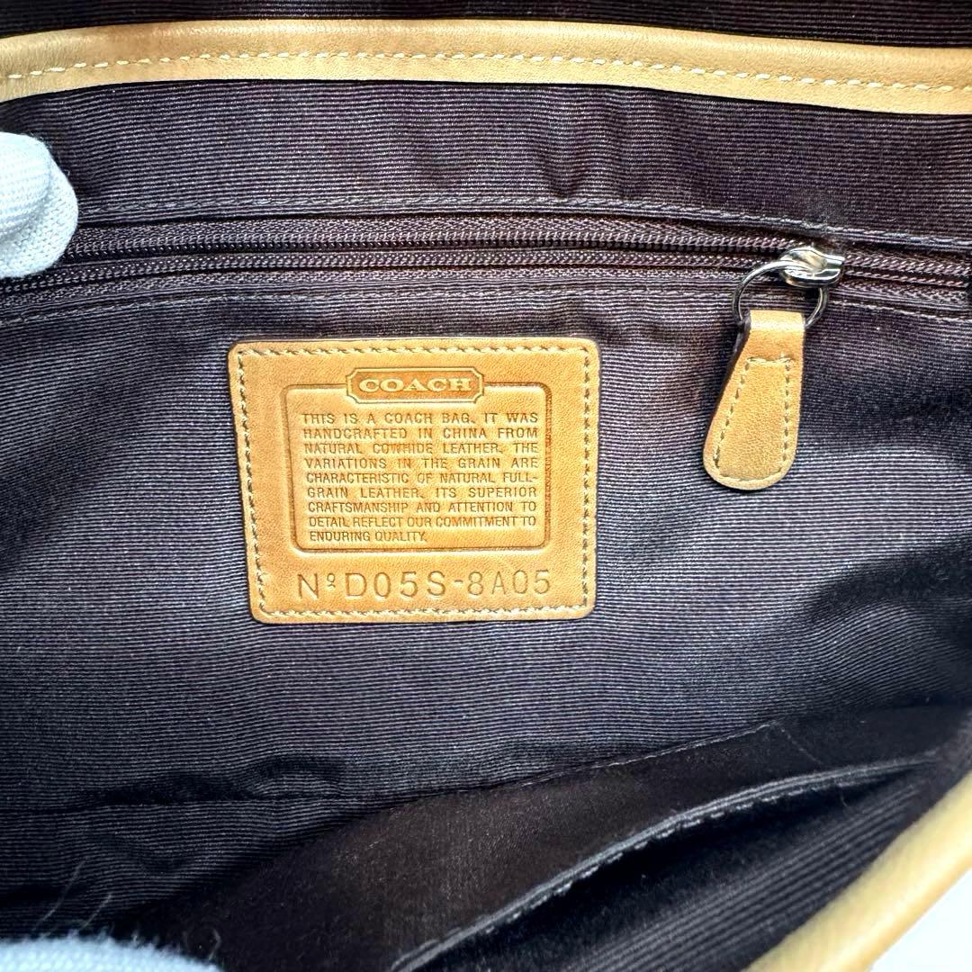 希少 コーチ アクセサリーポーチ ワンショルダー キャメル ソーホー チャーム付