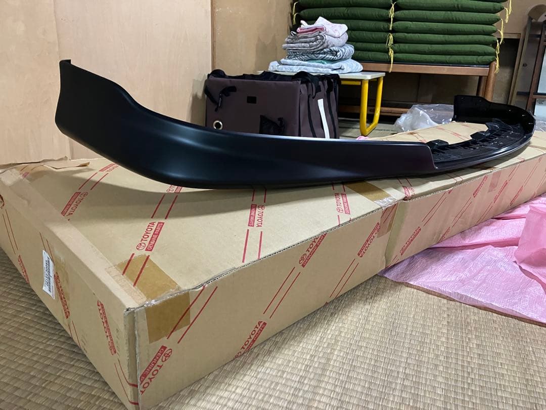 18クラウンアスリート後期 純正フロントスポイラー