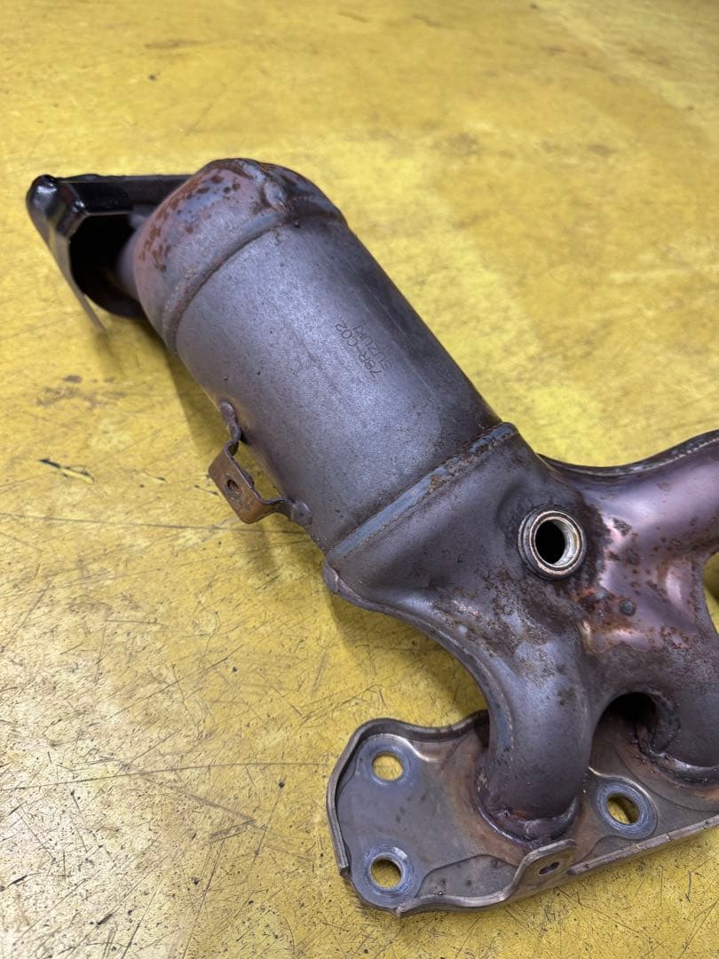 ジムニーシエラ　JB74 AT用　触媒　キャタライザー