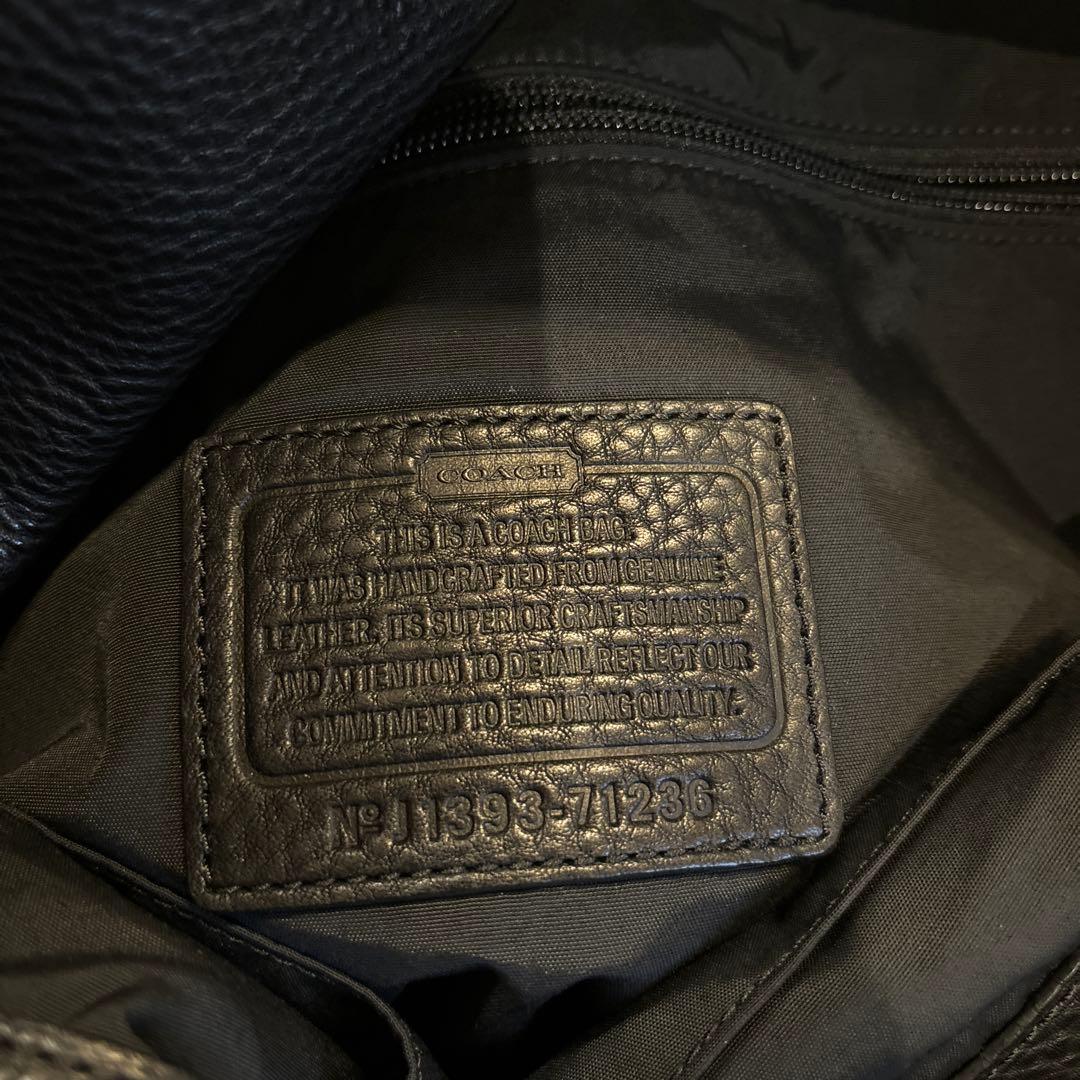 COACH ブラックレザーバッグ