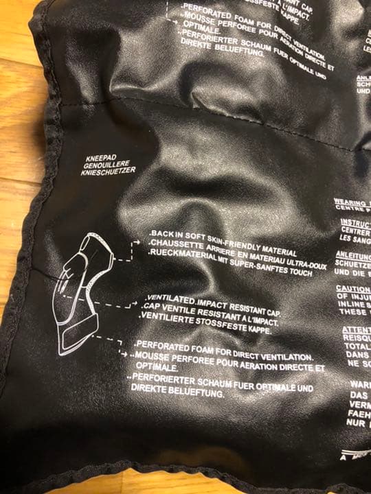 【超特価　週末限定価格】プロテクター　美品