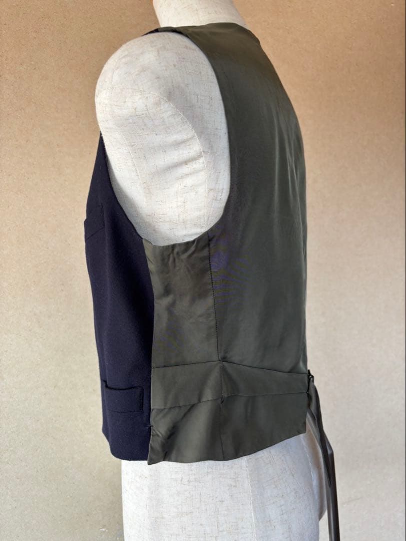 マディソンブルー　ネイビー ノースリーブ ベスト