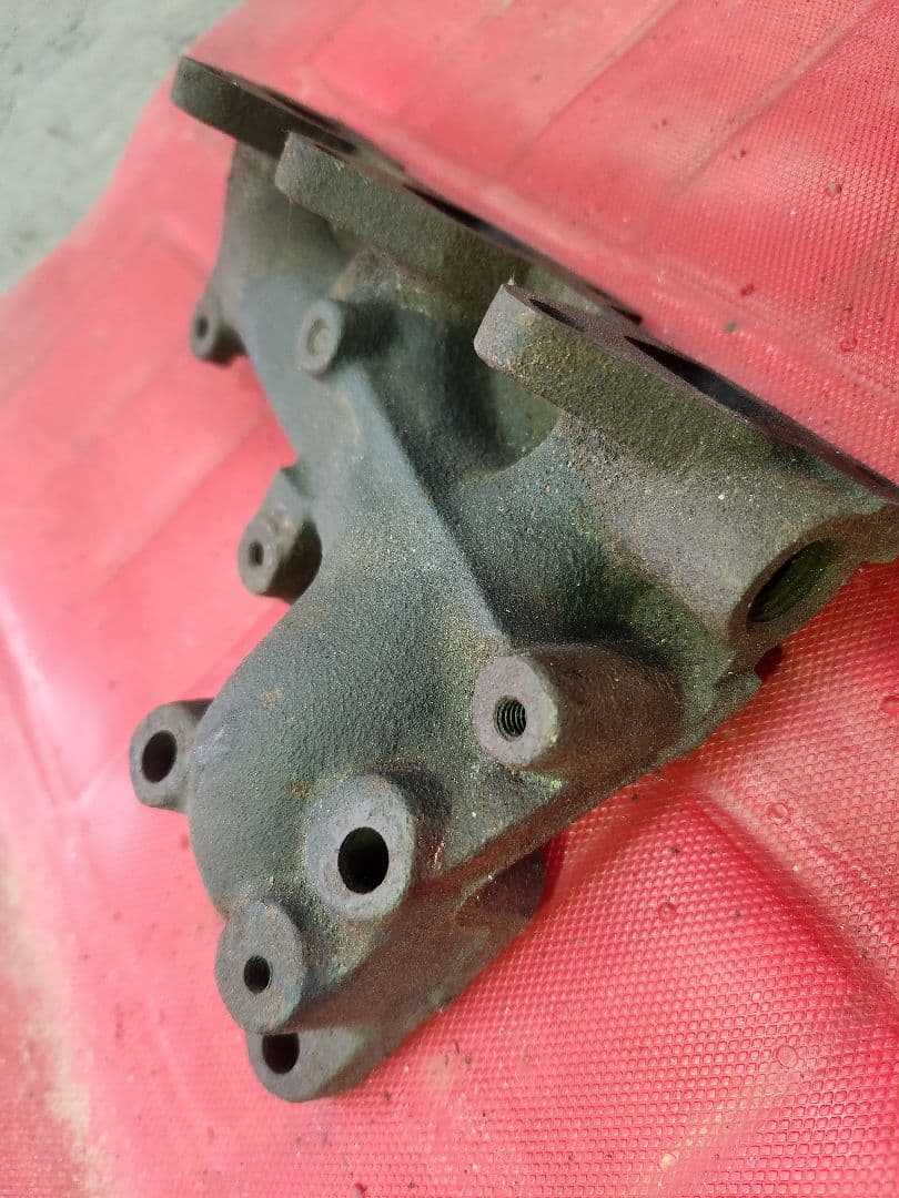 ジムニー　エキマニ　JA11 ターボ