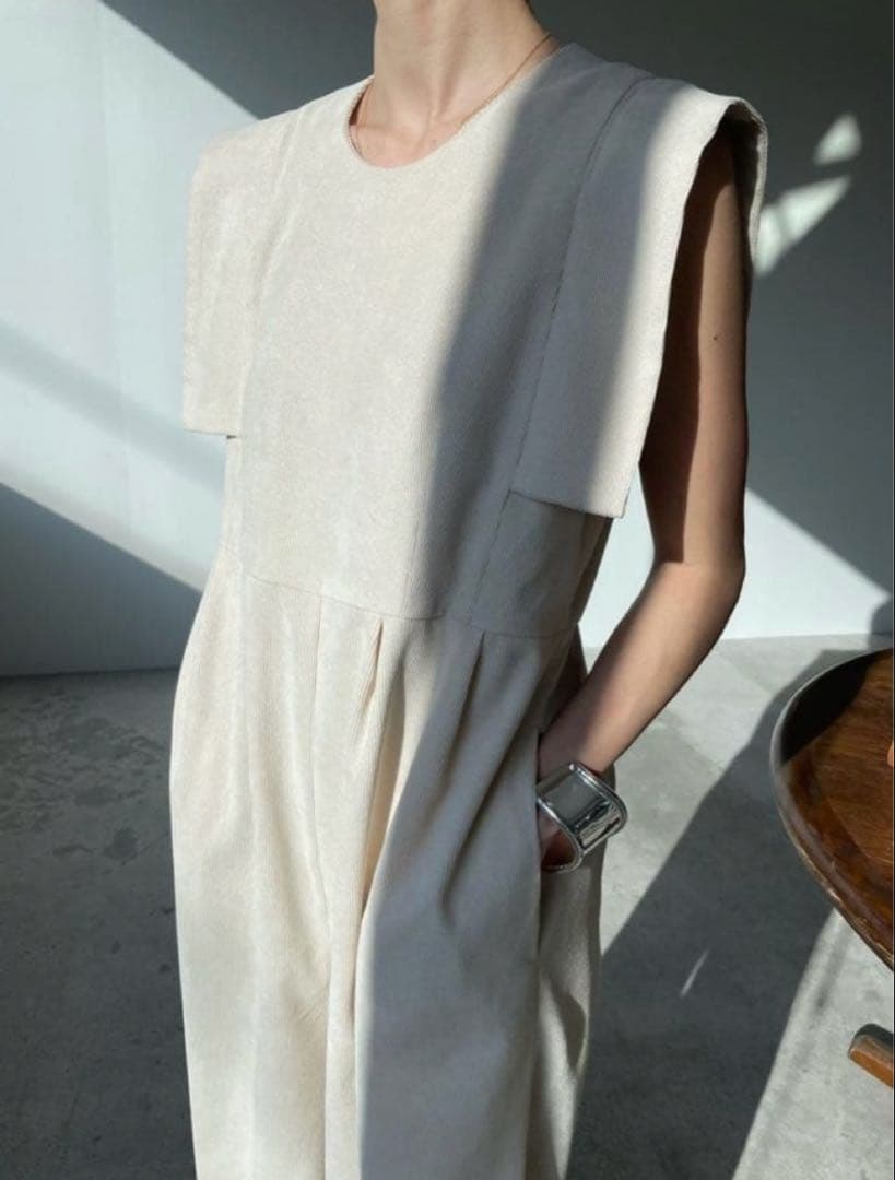 CLANE SQUARE SLEEVE ALL IN ONE 1 田中みな実