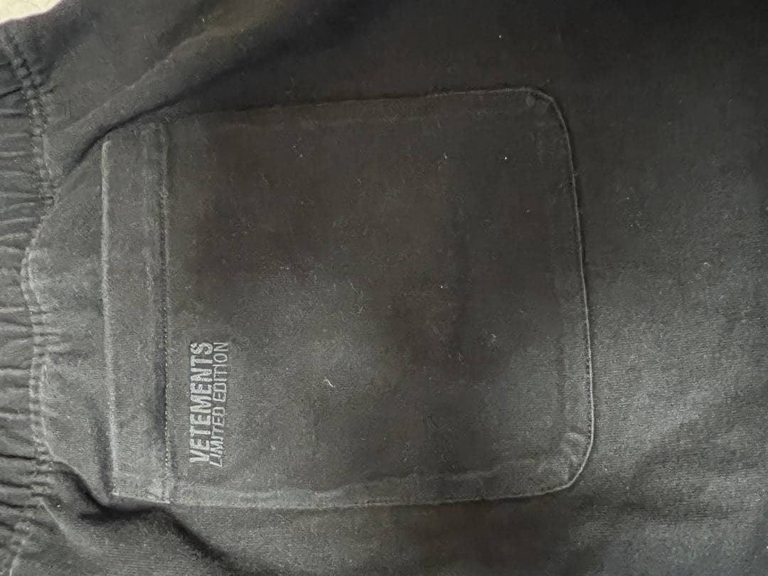 み*ろ様 ヴェトモンハーフパンツ