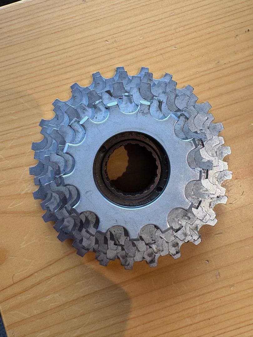 エベレスト ボスフリー 13-24T 7s