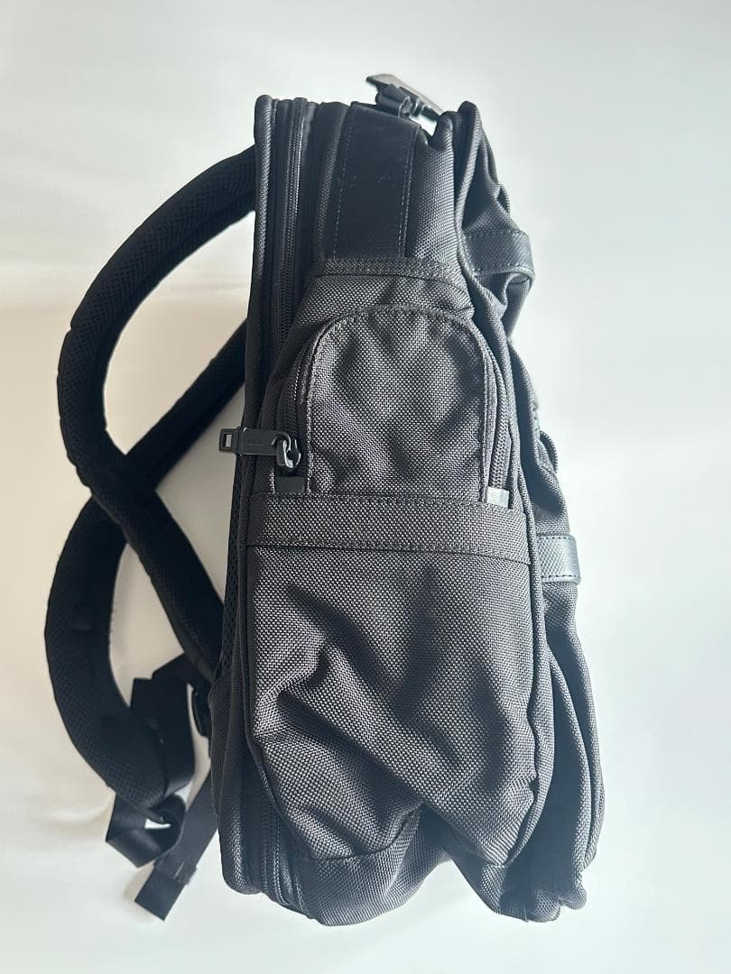 TUMI ALPHA 2 ブリーフパック