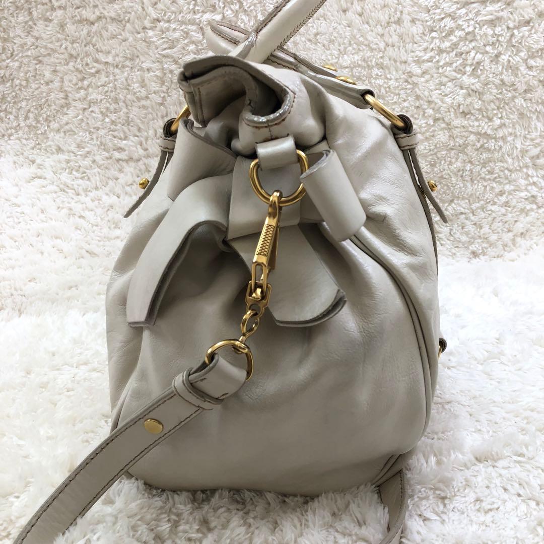 MIU MIU VITELLO LUX ショルダーバッグ 2WAY ホワイト