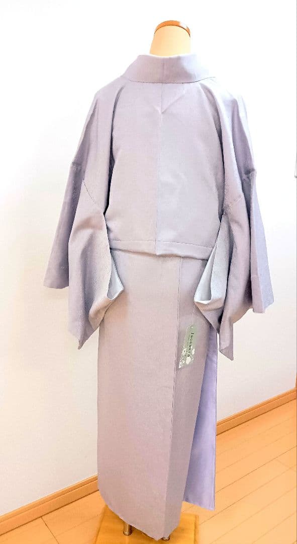 洗える色無地　花唐地模様　身巾少しゆったりめサイズ