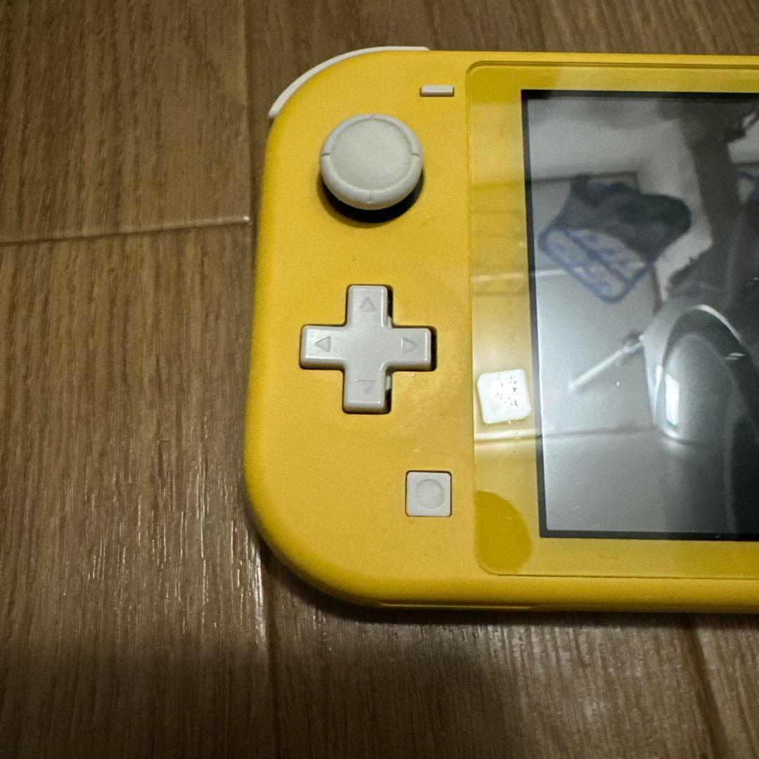 【美品】Switch Lite イエロー 本体 (本体カバー付属)