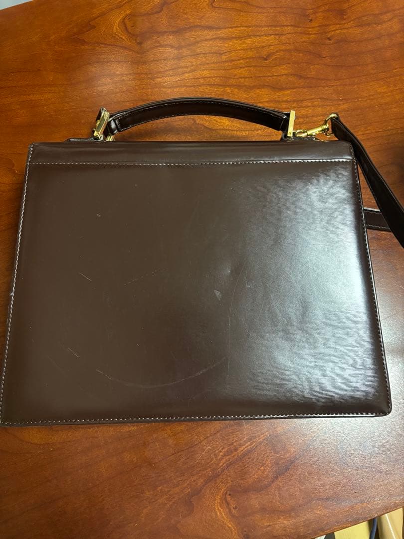 Yves Saint Laurent ブラウンショルダーバッグ新品未使用品