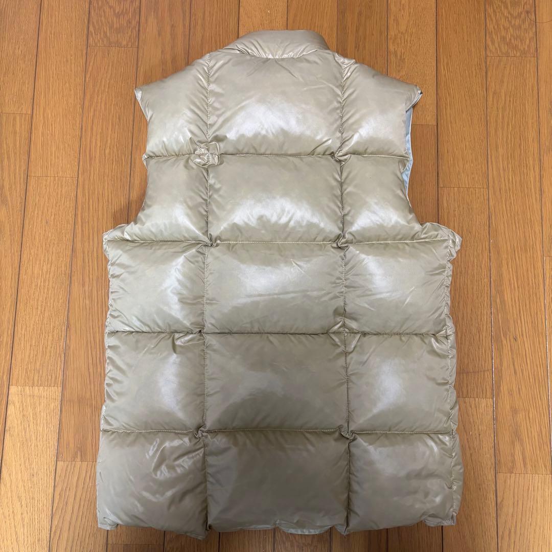 [極上]SIERRA DESIGNS ベージュ ダウンベスト USA 収納袋付き