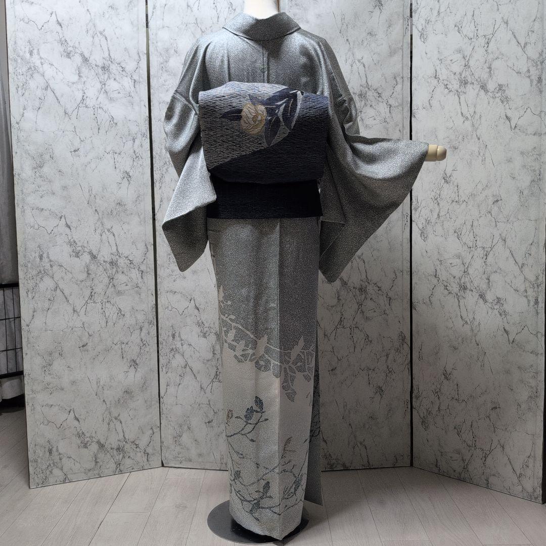 エズ様正絹、付け下げ、訪問着、 蕾柄、シック淡いお色目 洒落一つ紋