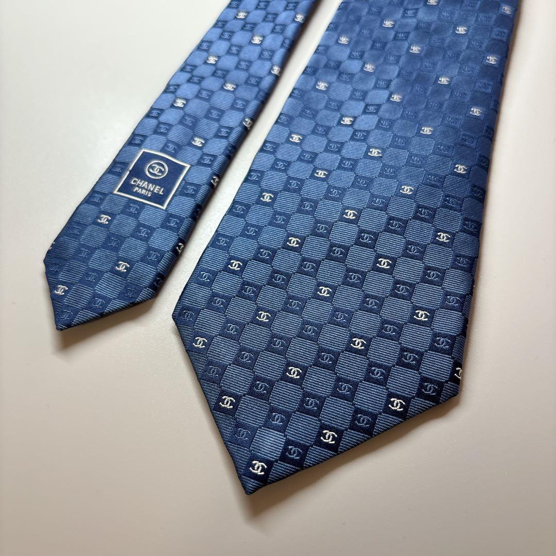 未使用 シャネル ネクタイ ココマーク総柄 箱 ショッパー付き ネイビー